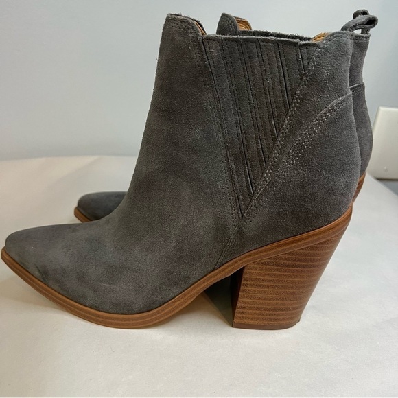 Marc Fisher Women Gadri Pointed Toe Chelsea Ankle Boots Size 9 M Gray Leather - Picture 8 of 16